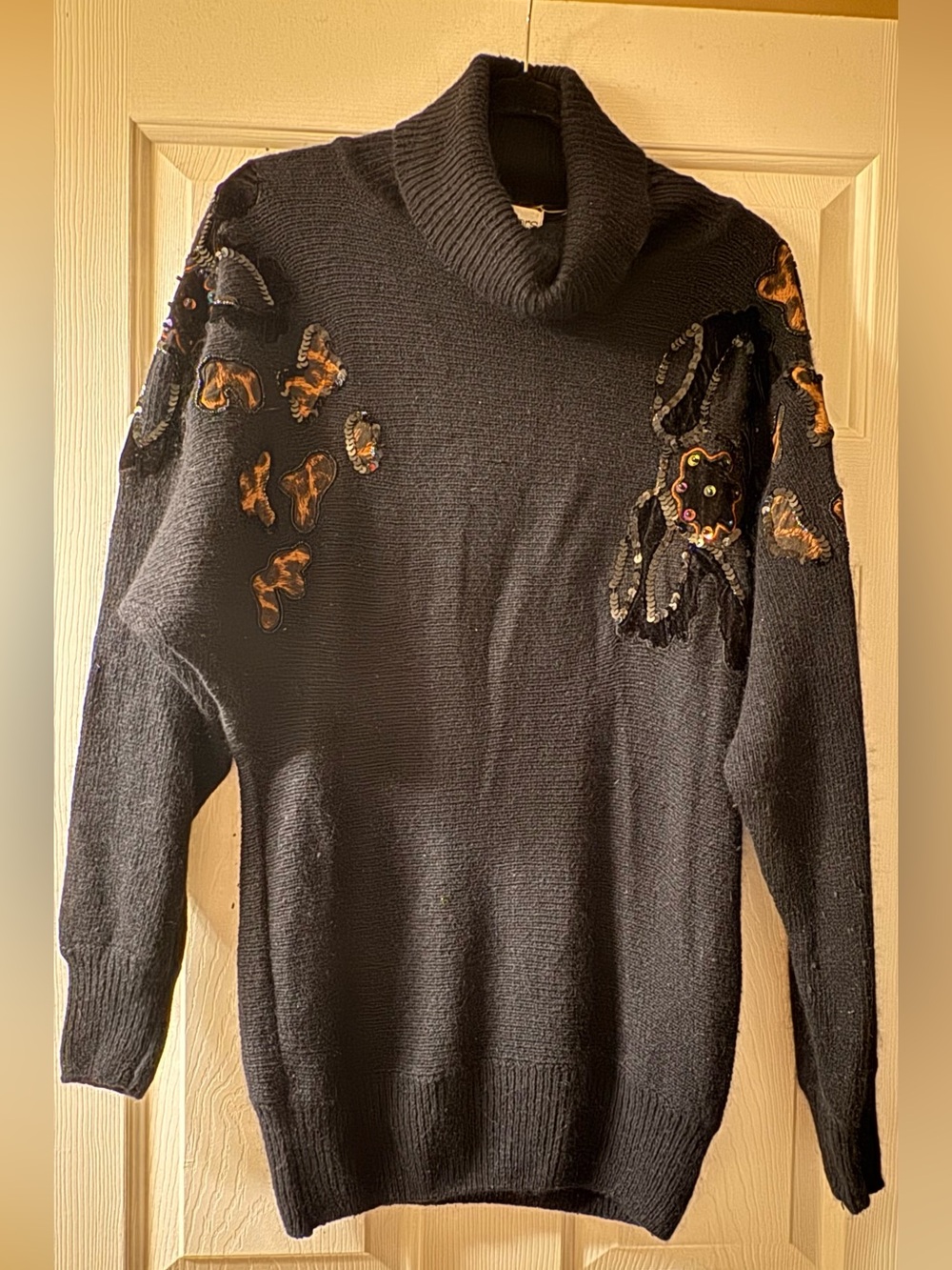 ULTRA-PREMIUM VINTAGE 1980s CEDARS EMBELLISHED COWL NECK SWEATER